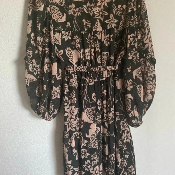 Elan Cosmo Floral Napa Print Ruffle Tiered Wrap Sweeping Maxi Coquette Dress S - Picture 13 of 16